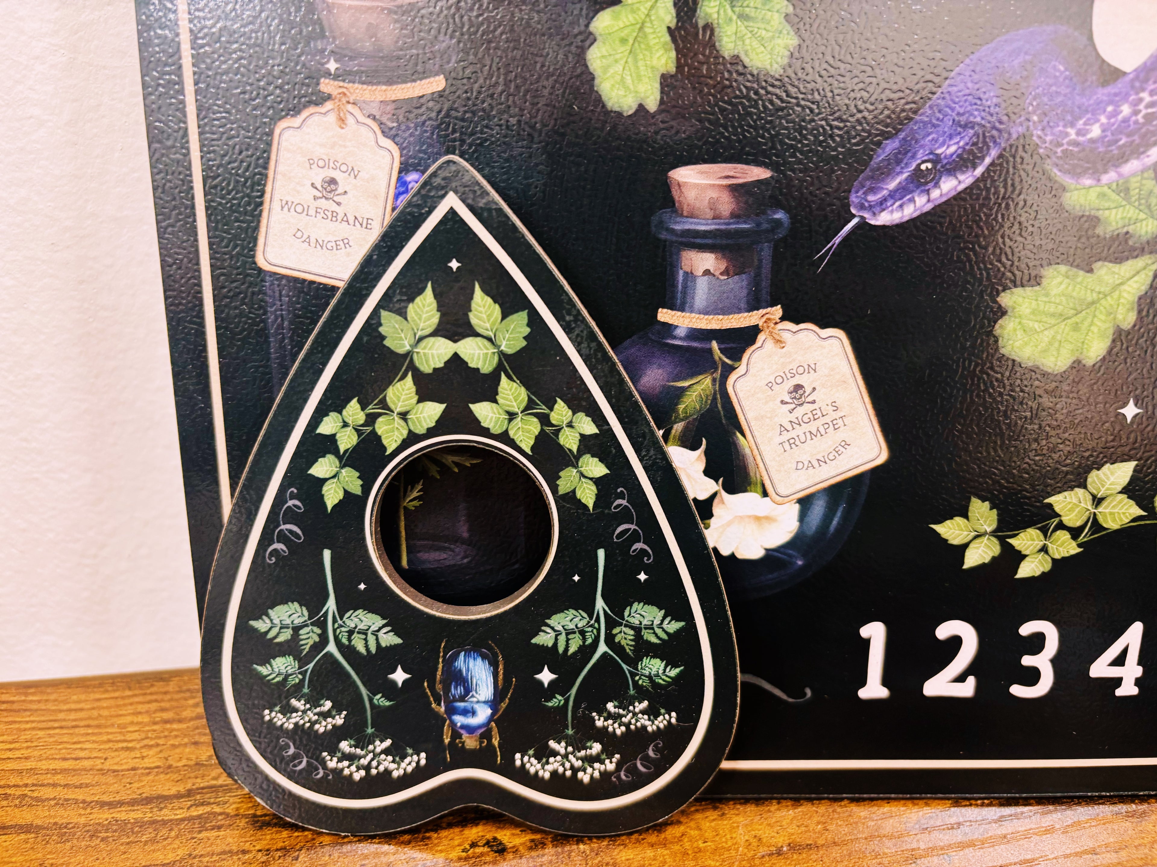 Ouija Plantas Venenosas